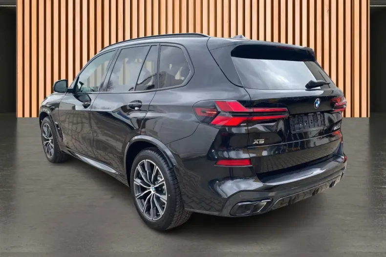 BMW X5 M60 (Seria X) din 2024 cu 25.400 km - oferta BMW209639 - foto 6
