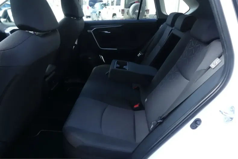 Toyota RAV4 din 2021 cu 69.854 km - oferta TOY209658 - foto 5