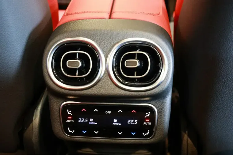 Mercedes-Benz GLC 43 AMG (Clasa GLC) din 2024 cu 19.156 km - oferta MER209664 - foto 12