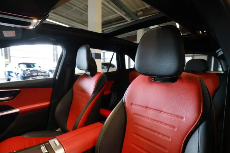 Mercedes-Benz GLC 43 AMG (Clasa GLC) din 2024 cu 19.156 km - oferta MER209664 - foto 24