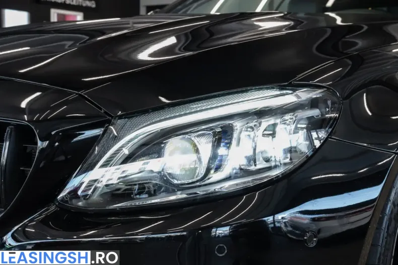 Mercedes-Benz C 63 AMG (Clasa C) din 2021 cu 22.151 km - oferta MER209666 - foto 6
