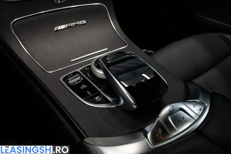 Mercedes-Benz C 63 AMG (Clasa C) din 2021 cu 22.151 km - oferta MER209666 - foto 34