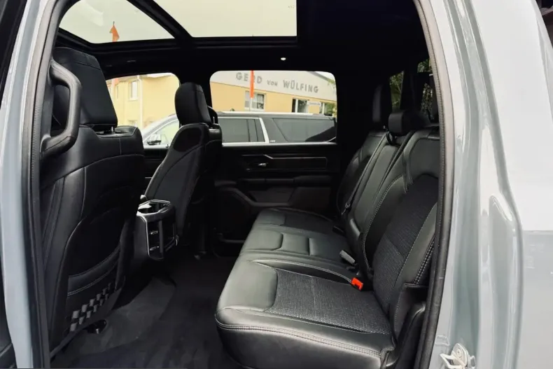 Dodge RAM din 2023 cu 27.900 km - oferta DOD209669 - foto 37