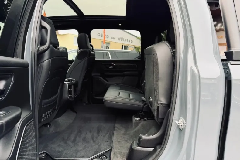 Dodge RAM din 2023 cu 27.900 km - oferta DOD209669 - foto 39