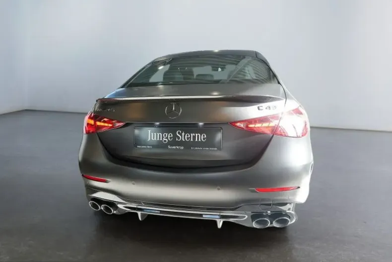 Mercedes-Benz C 43 AMG (Clasa C) din 2024 cu 8.853 km - oferta MER209670 - foto 2