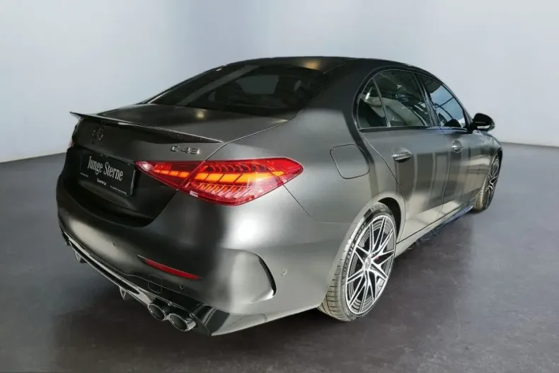 Mercedes-Benz C 43 AMG (Clasa C) din 2024 cu 8.853 km - oferta MER209670 - foto 4