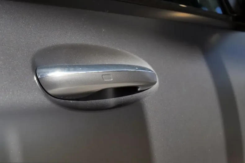 Mercedes-Benz C 43 AMG (Clasa C) din 2024 cu 8.853 km - oferta MER209670 - foto 5