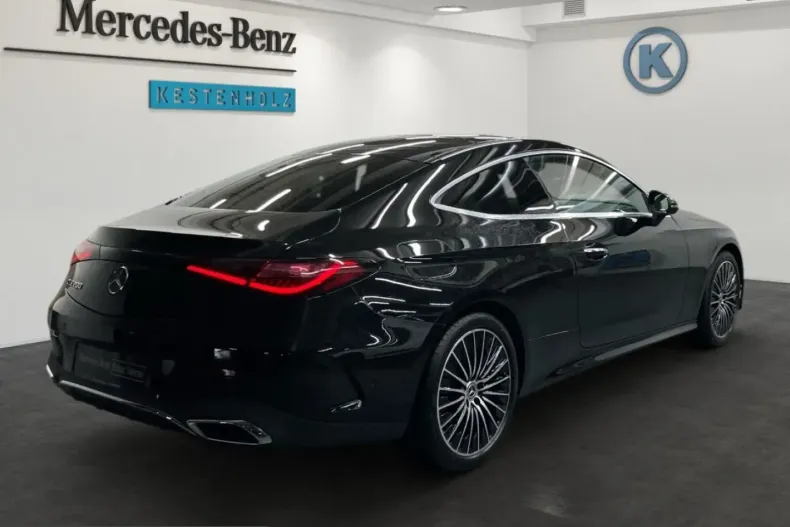 Mercedes-Benz CLE 200 (Clasa CLE) din 2024 cu 15.000 km - oferta MER209671 - foto 4