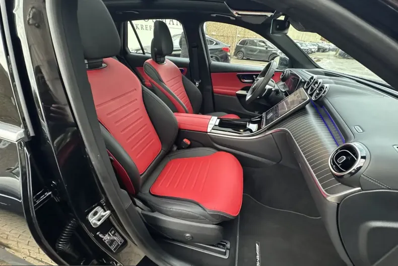 Mercedes-Benz GLC 300 (Clasa GLC) din 2023 cu 12.417 km - oferta MER209672 - foto 7