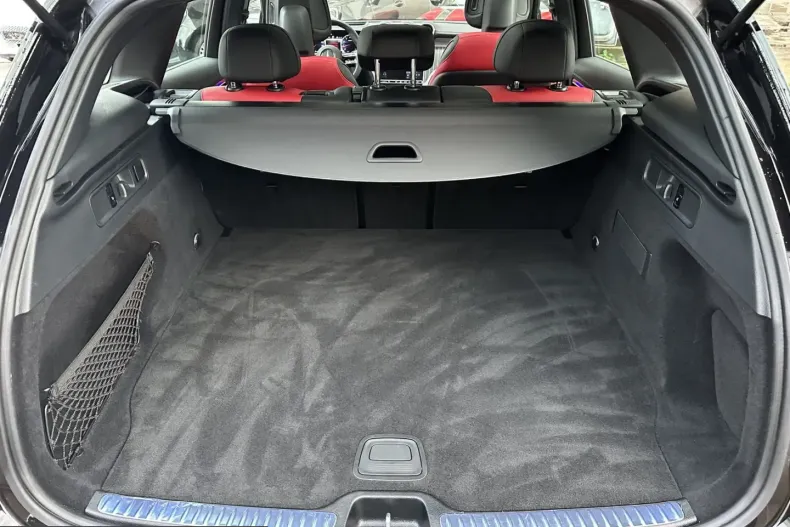 Mercedes-Benz GLC 300 (Clasa GLC) din 2023 cu 12.417 km - oferta MER209672 - foto 24