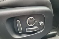 Land Rover Range Rover Velar din 2024 cu 12.865 km - oferta LAN209677 - foto 11
