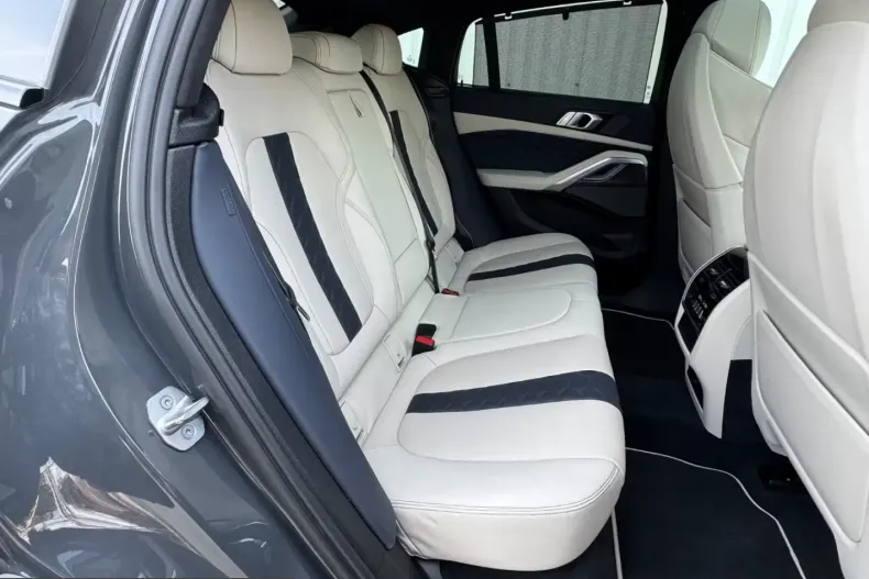 BMW X6 M (Seria X) din 2023 cu 54.000 km - oferta BMW209681 - foto 21