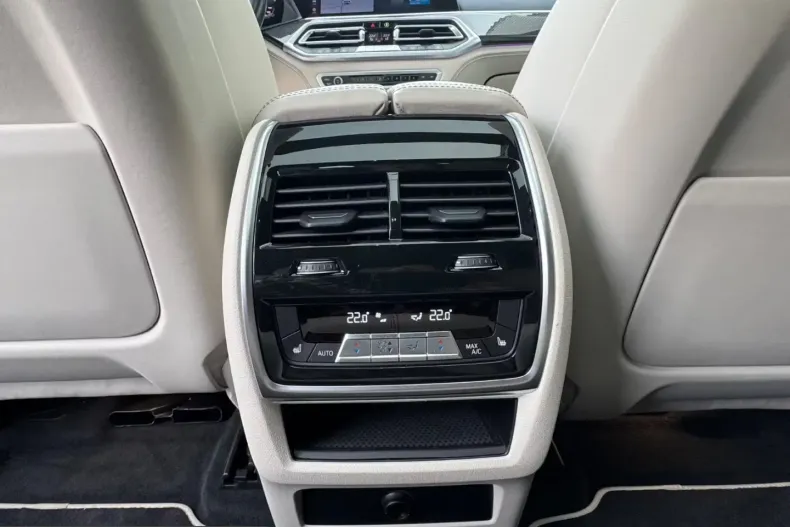 BMW X6 M (Seria X) din 2023 cu 54.000 km - oferta BMW209681 - foto 27