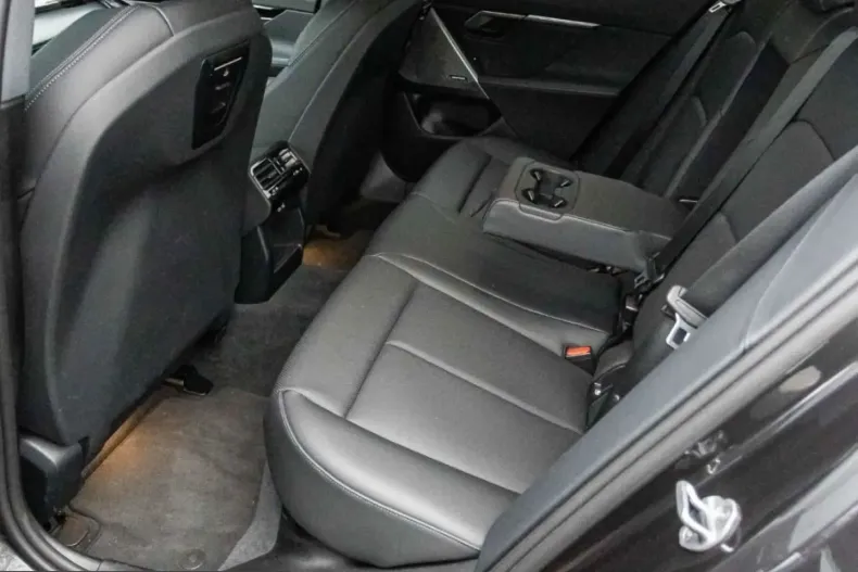 BMW 520 (Seria 5) din 2024 cu 19.900 km - oferta BMW209691 - foto 14