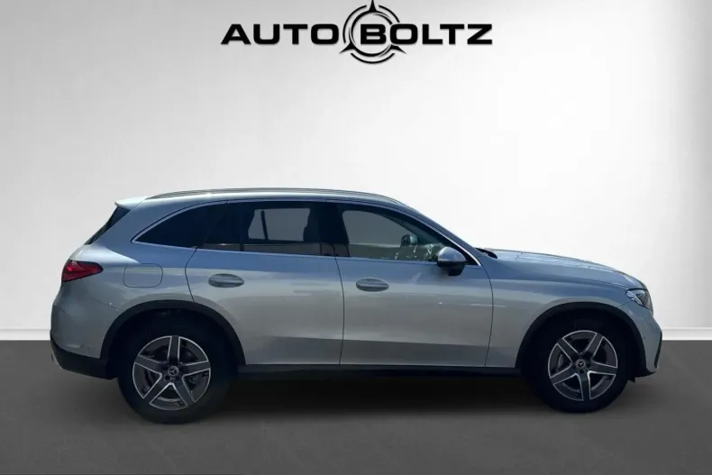 Mercedes-Benz GLC 200 (Clasa GLC) din 2024 cu 13.500 km - oferta MER209693 - foto 7