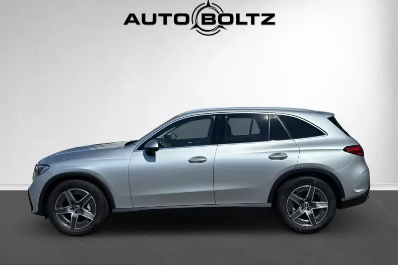 Mercedes-Benz GLC 200 (Clasa GLC) din 2024 cu 13.500 km - oferta MER209693 - foto 8