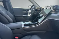 Mercedes-Benz GLC 200 (Clasa GLC) din 2024 cu 13.500 km - oferta MER209693 - foto 12