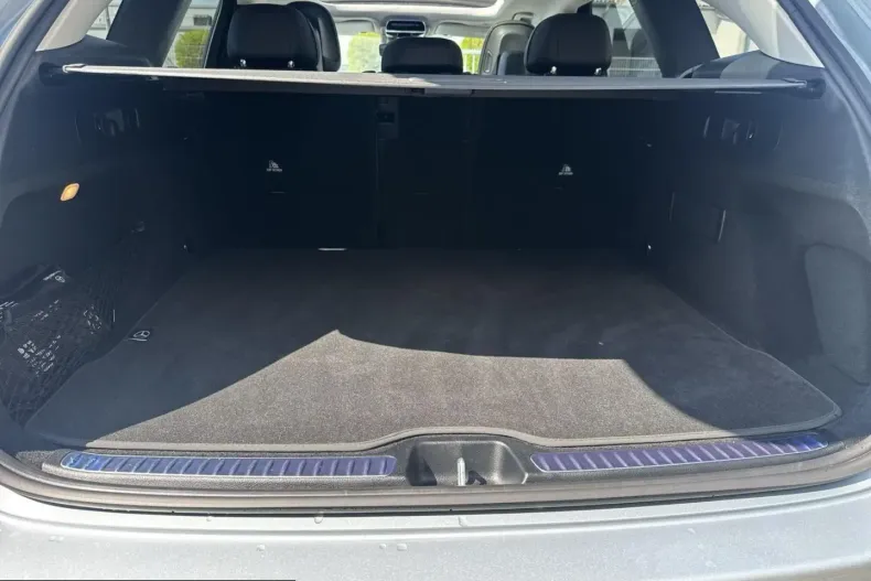 Mercedes-Benz GLC 200 (Clasa GLC) din 2024 cu 13.500 km - oferta MER209693 - foto 17