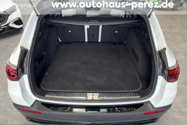 Mercedes-Benz E 450 (Clasa E) din 2023 cu 24.999 km - oferta MER209694 - foto 18