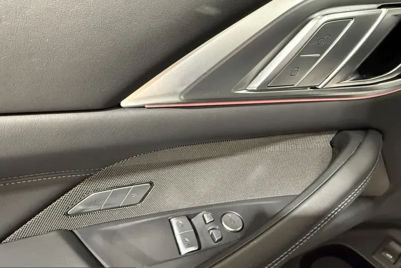BMW M4 (Seria 4) din 2023 cu 30.498 km - oferta BMW209699 - foto 17