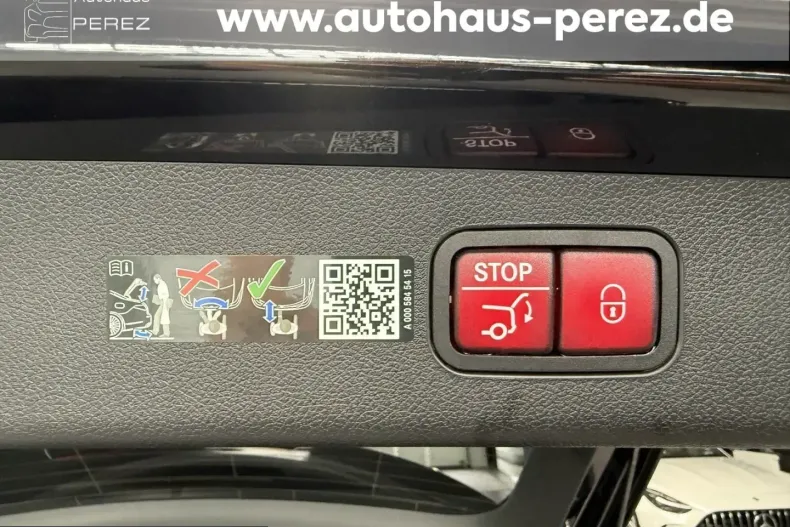 Mercedes-Benz E 450 (Clasa E) din 2023 cu 15.121 km - oferta MER209704 - foto 16
