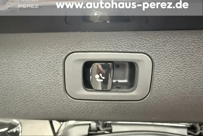 Mercedes-Benz E 450 (Clasa E) din 2023 cu 15.121 km - oferta MER209704 - foto 17