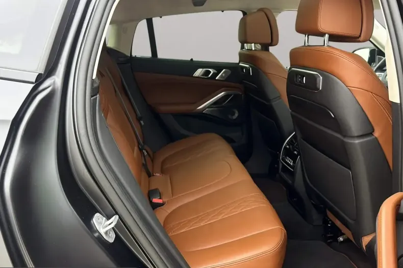 BMW X6 M60 (Seria X) din 2023 cu 28.235 km - oferta BMW209705 - foto 16