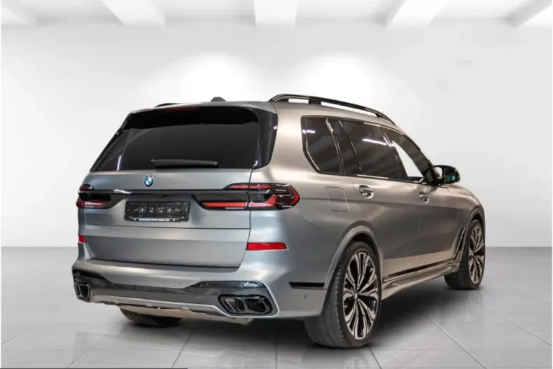 BMW X7 (Seria X) din 2023 cu 27.700 km - oferta BMW209707 - foto 3