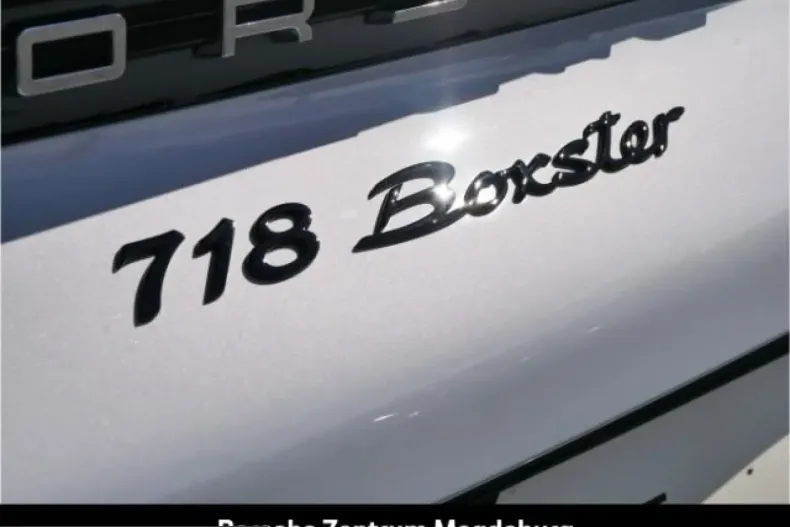 Porsche Boxster din 2024 cu 10.266 km - oferta POR209709 - foto 31