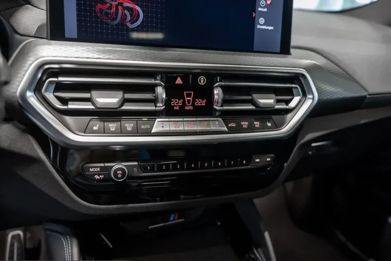 BMW X4 M (Seria X) din 2024 cu 11.068 km - oferta BMW209710 - foto 18