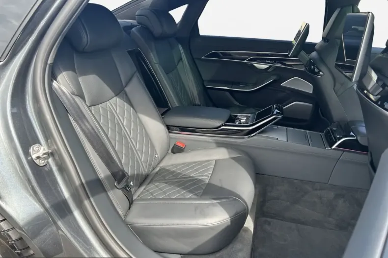 Audi A8 din 2022 cu 14.800 km - oferta AUD209711 - foto 10