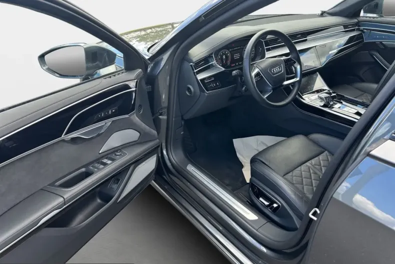 Audi A8 din 2022 cu 14.800 km - oferta AUD209711 - foto 16