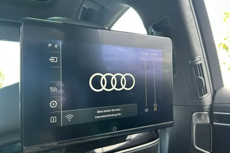 Audi A8 din 2022 cu 14.800 km - oferta AUD209711 - foto 19