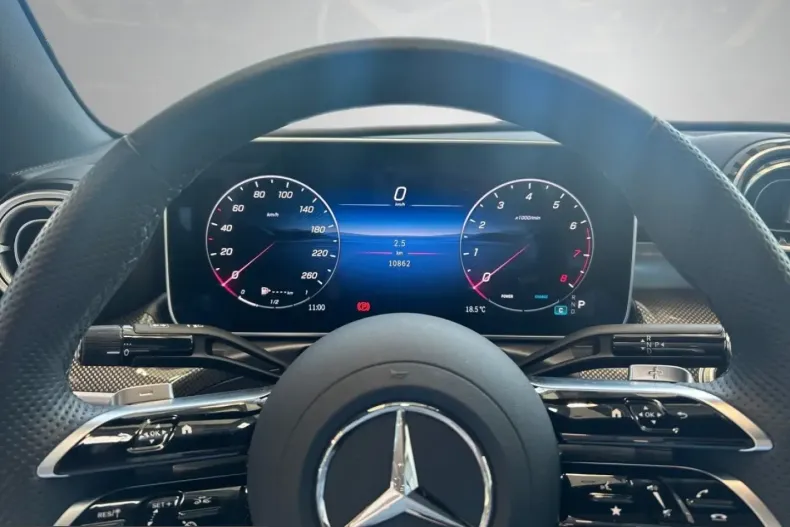 Mercedes-Benz CLE 200 (Clasa CLE) din 2025 cu 10.857 km - oferta MER209714 - foto 17