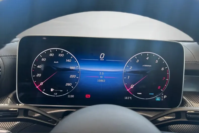 Mercedes-Benz CLE 200 (Clasa CLE) din 2025 cu 10.857 km - oferta MER209714 - foto 18