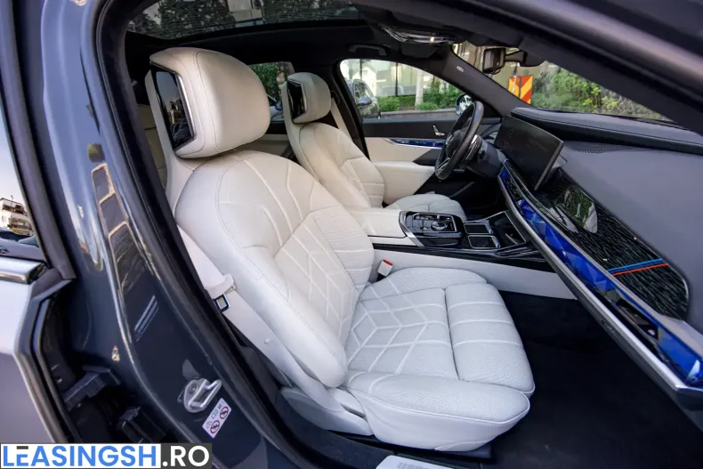 BMW 750 (Seria 7) din 2023 cu 52.000 km - oferta BMW209717 - foto 29