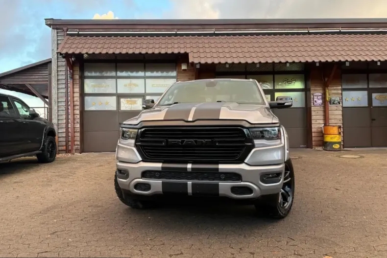 Dodge RAM din 2023 cu 3.800 km - oferta DOD209720 - foto 6