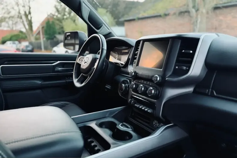 Dodge RAM din 2023 cu 3.800 km - oferta DOD209720 - foto 48