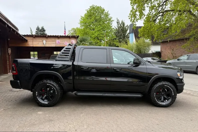 Dodge RAM din 2024 cu 29.900 km - oferta DOD209721 - foto 19
