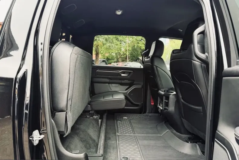 Dodge RAM din 2024 cu 29.900 km - oferta DOD209721 - foto 38
