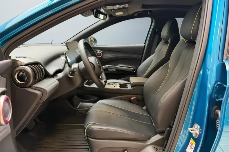 BYD ATTO 3 din 2025 cu 17.552 km - oferta BYD209736 - foto 10