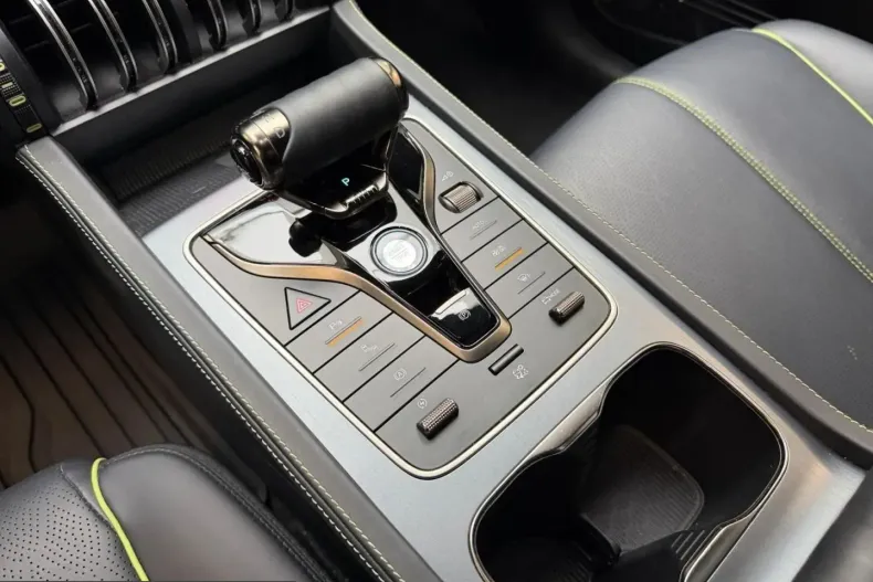BYD ATTO 3 din 2025 cu 17.552 km - oferta BYD209736 - foto 13