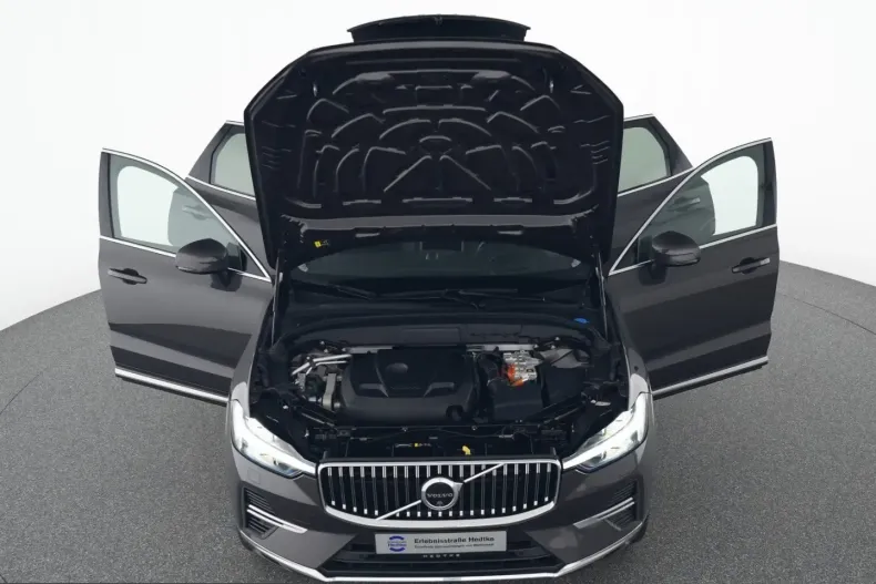 Volvo XC60 din 2025 cu 9.329 km - oferta VOL209737 - foto 12