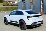 Porsche Macan din 2025 cu 19.500 km - oferta POR209742 - foto 2