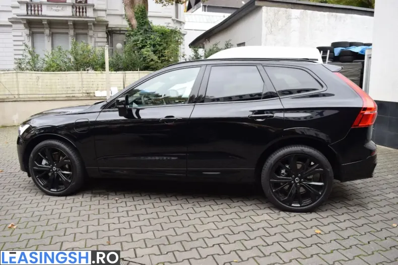 Volvo XC60 din 2024 cu 14.000 km - oferta VOL209744 - foto 3