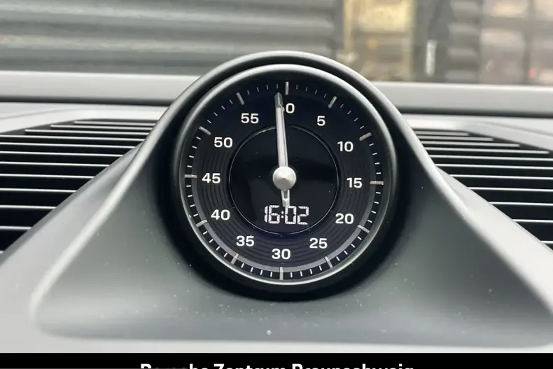 Porsche Macan din 2025 cu 12.500 km - oferta POR209746 - foto 17