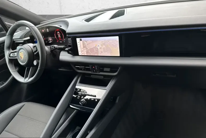 Porsche Macan din 2025 cu 5.450 km - oferta POR209751 - foto 11