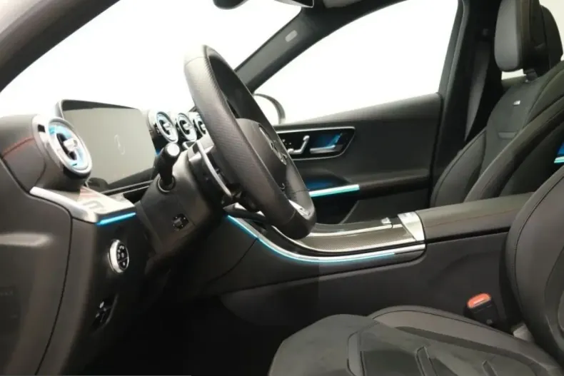 Mercedes-Benz C 43 AMG (Clasa C) din 2023 cu 2.500 km - oferta MER209754 - foto 4