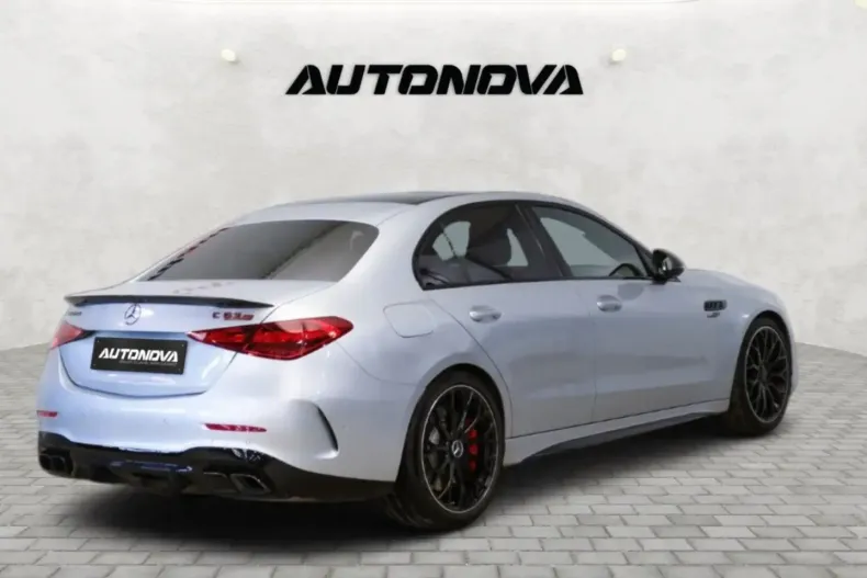 Mercedes-Benz C 63 AMG (Clasa C) din 2023 cu 38.900 km - oferta MER209756 - foto 2
