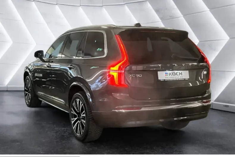 Volvo XC90 din 2024 cu 23.887 km - oferta VOL209757 - foto 2